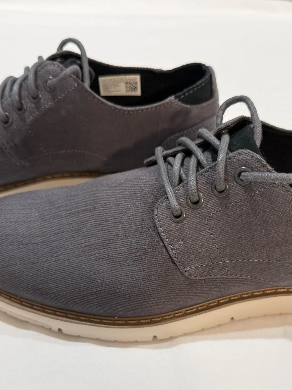 Toms Men's Gray Canvas Derby Lace-Up Shoes